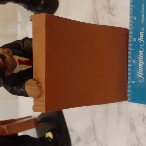 African American Musician Statues - Picture 6 of 8